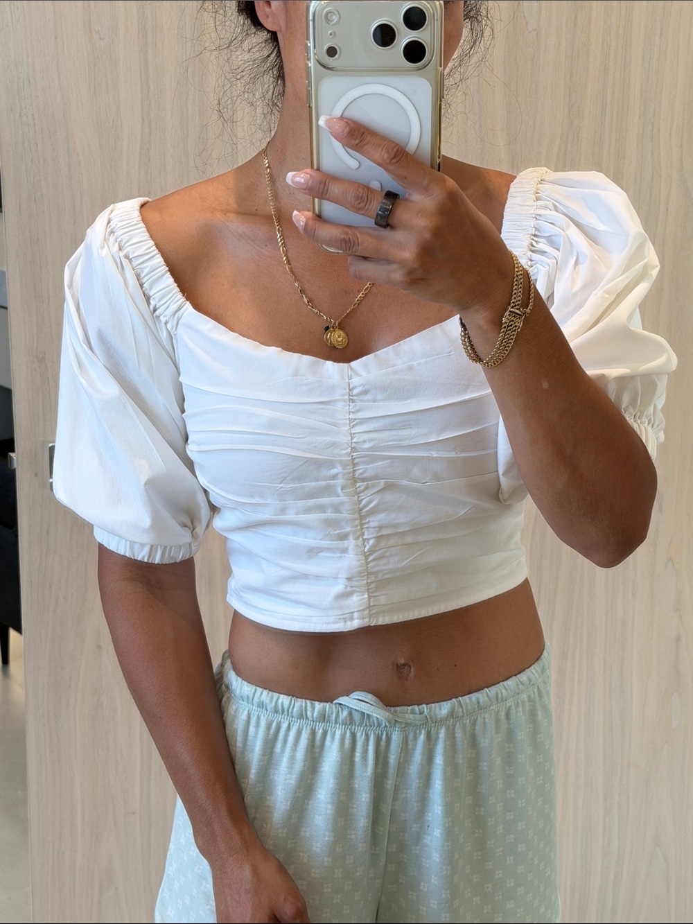 💕Abercrombie & Fitch White Ruched Square-Neck Puff-Sleeve Crop Top💕
